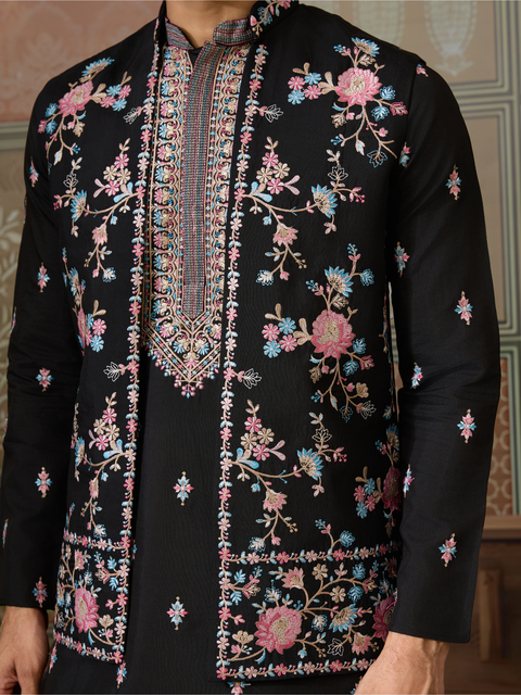 Men’s Black Kurta Set with Embroidered Jacket – Indian Wedding & Festive Outfit (Viscose Silk)