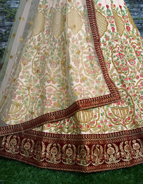 Elegant Make you're ethnic look more stylish & classic with this gleaming Cream - colored taffeta silk lehenga choli - ReadyToWearshop