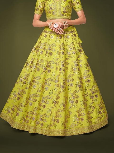 Traditional Green Wedding wear Heavy Lehenga Choli for Women with Dupatta in USA Sequence Lehenga Choli