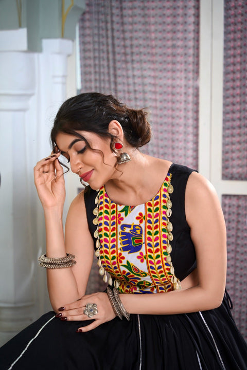 Stunning Navratri Embroidered Gamthi Work for Women with Dupatta Embroidered Lehenga Choli In USA - ReadyToWearshop