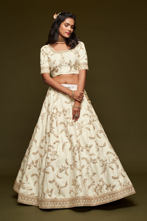 White Glamorous Fancy Lehenga Choli for Women In Wedding Occasion with Dupattaa in US